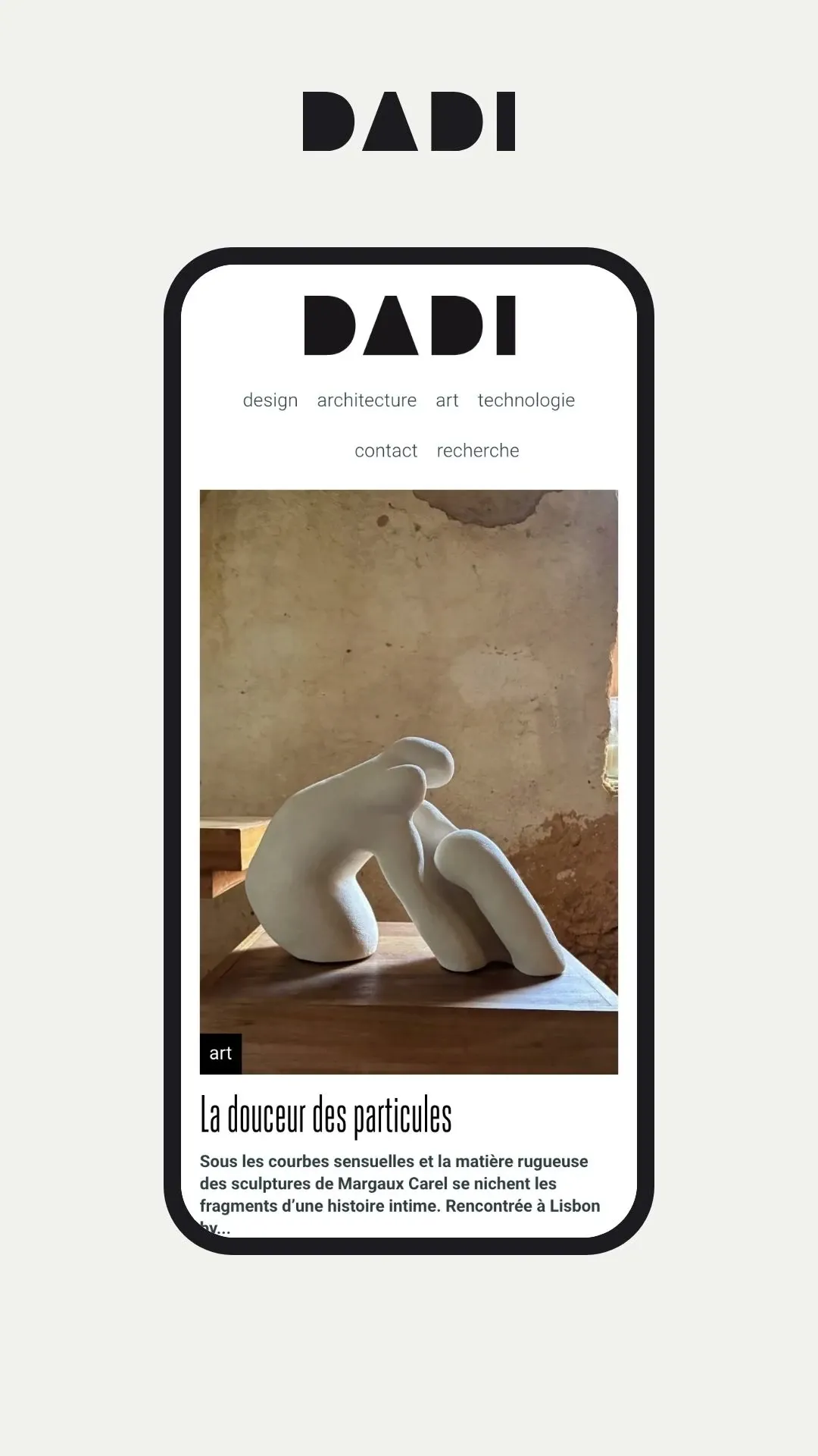 Le site défile sur mobile, de l'accueil aux articles