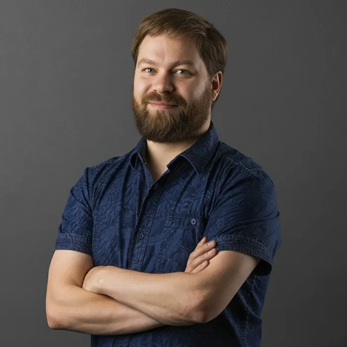 Yves Engetschwiler, bras croisés